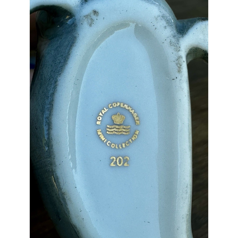 Royal Copenhagen Mini Collection Sea Lion with Ball Figurine 202 Circus 1st Qlty - Picture 10 of 11